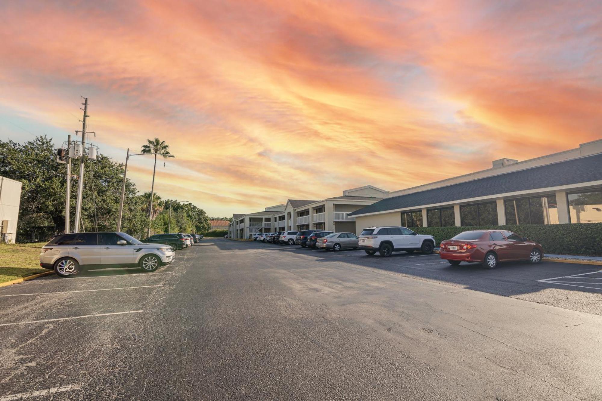 Hotel Room Near Disney 4 People Kissimmee Bagian luar foto