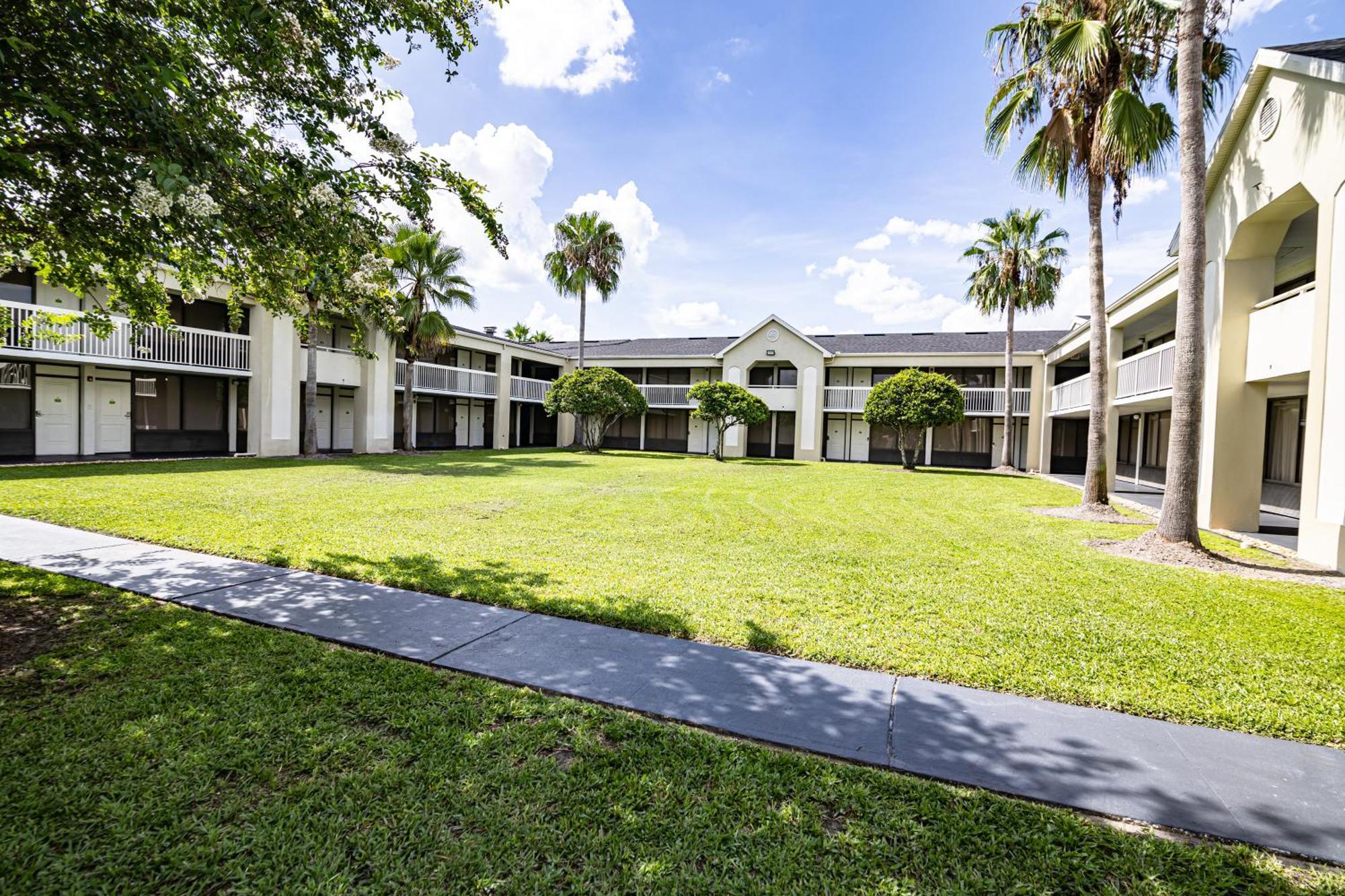 Hotel Room Near Disney 4 People Kissimmee Bagian luar foto